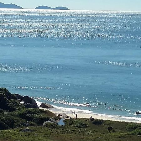 Vila Aluguel Em Governador Celso Ramos Exteriér fotografie